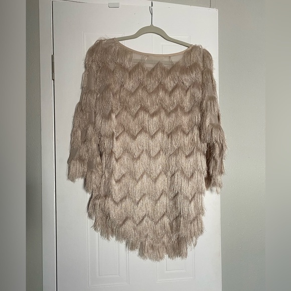 J.O.A. Los Angeles cream fringe top - Picture 2 of 5